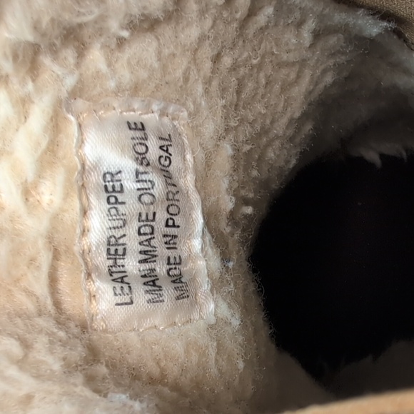 Danassa lugged sole Chelsea suede boots women's size 6.5 EU 37 - Picture 14 of 16